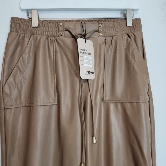 Cisono Faux Leather Pants Size Large - Picture 3 of 16